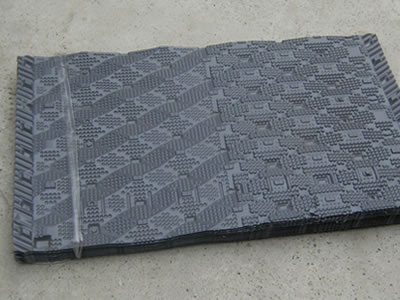 There is one couple of gray cooling tower fills, and they are packaged by scotch tape at one end.